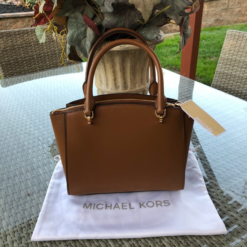 Michael kors crossbody Ellis NWT - Picture 4 of 7